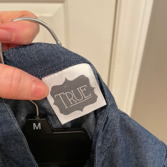 Girls sz 7 denim ruffle coat 3/4 sleeves - Picture 3 of 4